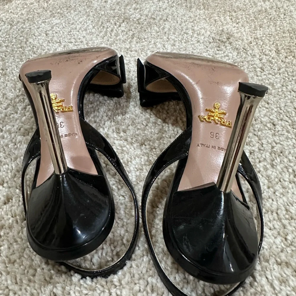 Authentic - Picture 7 of 7